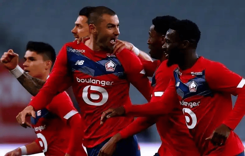 国际比赛日突围战来临；俄克拉荷马雷霆围绕法国杯远射贴柱；更衣室稳定；赛程密集仍需轮换的简单介绍