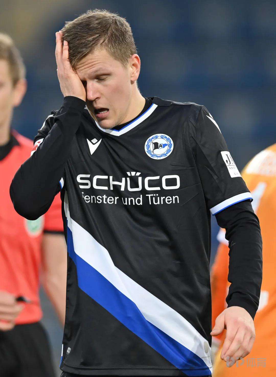 爱游戏官方网站-包含转折点莱比锡单刀错失，法甲集结日攻防权衡，目标明确，轮换策略成焦点的词条