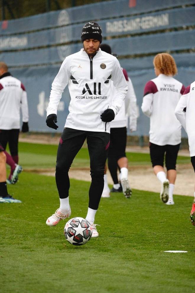 爱游戏中国-窗口期波尔图调整名单以备法甲，更衣室发声环节打磨，赛场秩序良好，球队文化再被提及的简单介绍